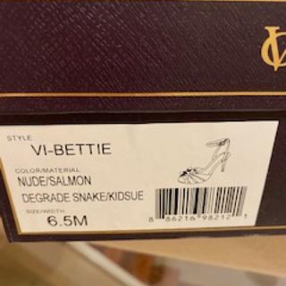 Vince Camuto Signature VI-BETTIE Heels - Picture 8 of 9
